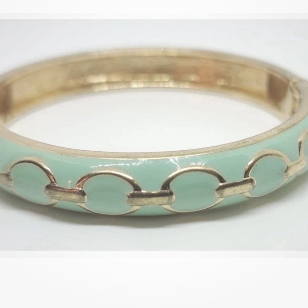 Premier Designs Gold-Tone Pistachio Green Enamel Bangle Bracelet Hinged Clamper